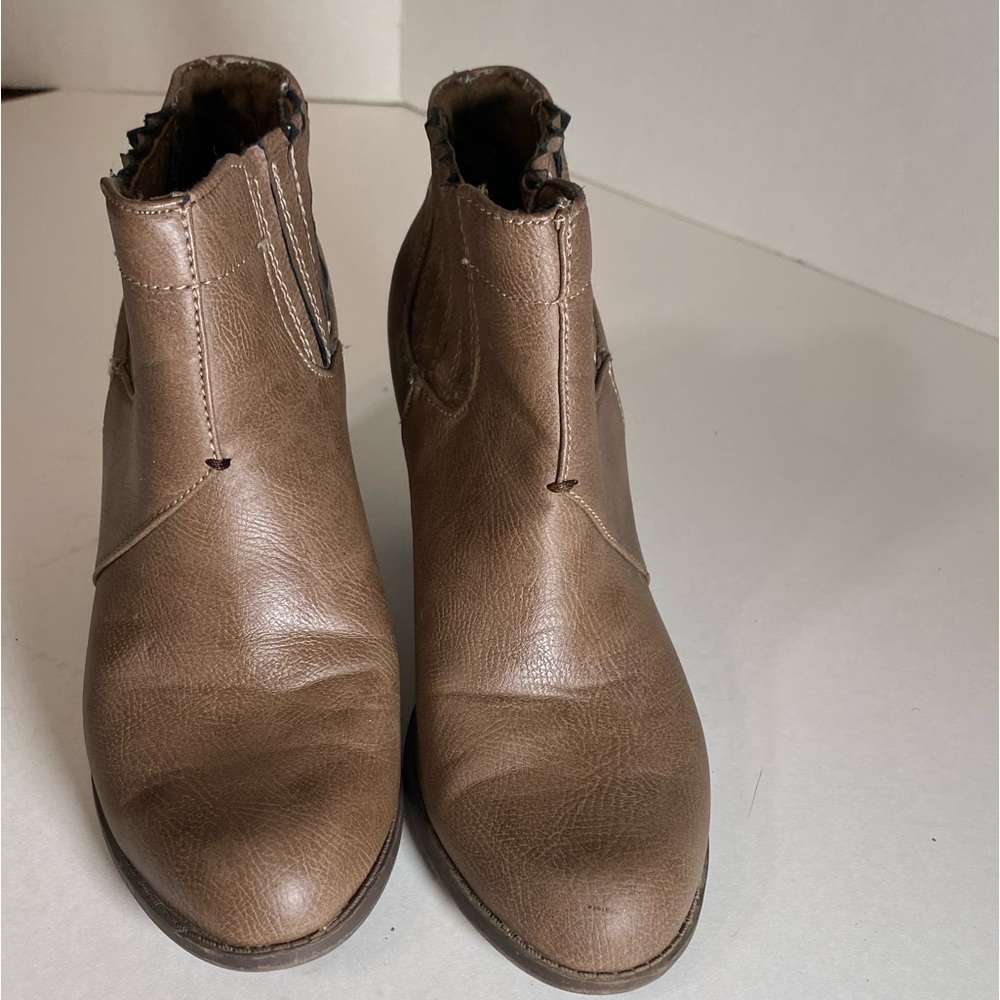 Bongo booties size 7 - Picture 2 of 4